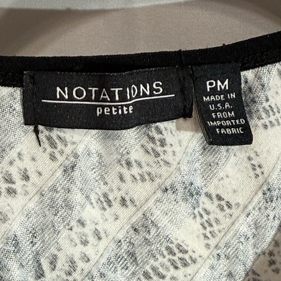 Notations Petite Layered Asymmetric Hem Snake Print Top Black + White PM - Picture 7 of 7